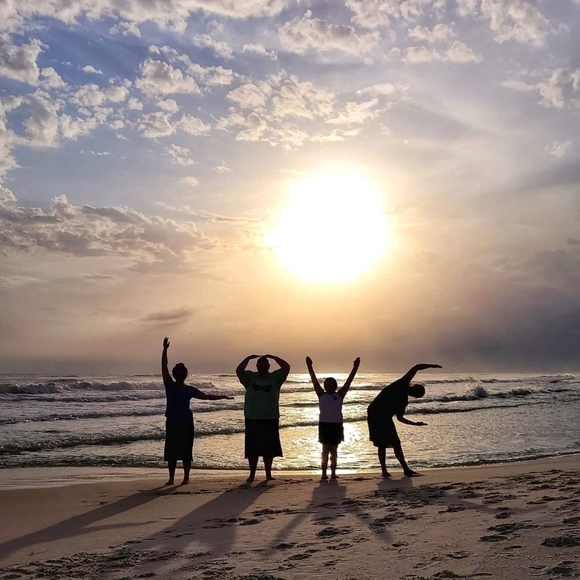 Meet your Posher, Makayla - Picture 4 of 4